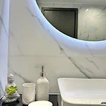 Oasis Luxury إريتريا